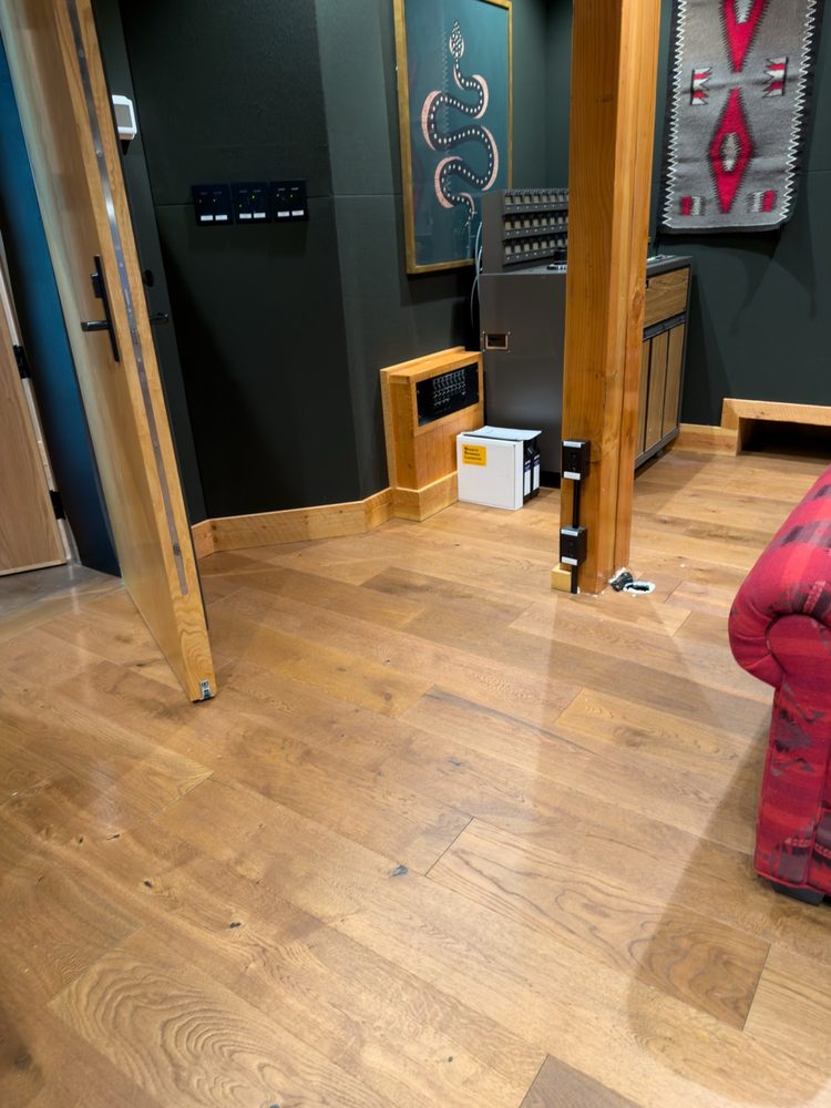 Green Room Floor
